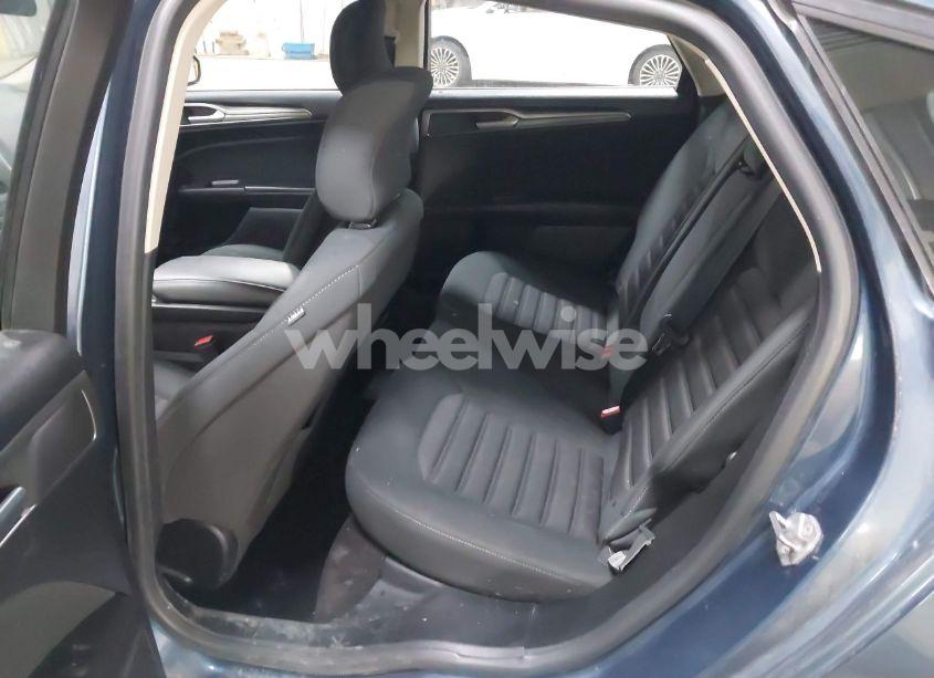 Photo 8 of 2019 Ford Fusion SE (VIN 3FA6P0HD4KR173574)