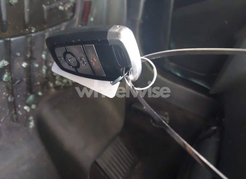 Photo 11 of 2019 Ford Fusion SE (VIN 3FA6P0HD4KR198393)