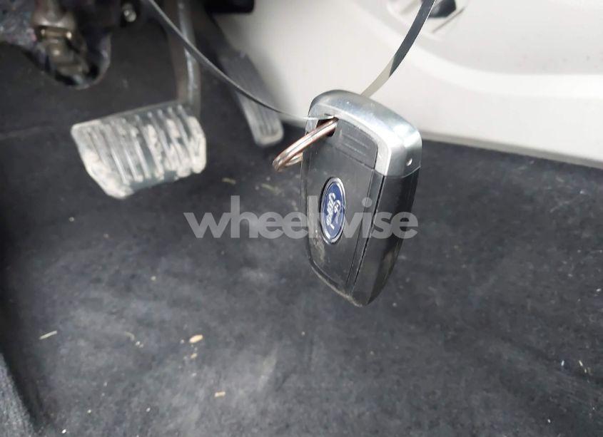 Photo 11 of 2019 Ford Fusion SE (VIN 3FA6P0HD4KR255398)