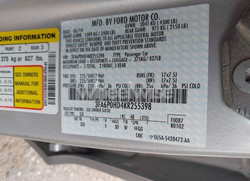 Photo 9 of 2019 Ford Fusion SE (VIN 3FA6P0HD4KR255398)