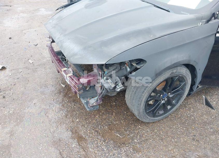 Photo 17 of 2019 Ford Fusion SE (VIN 3FA6P0HD4KR277045)