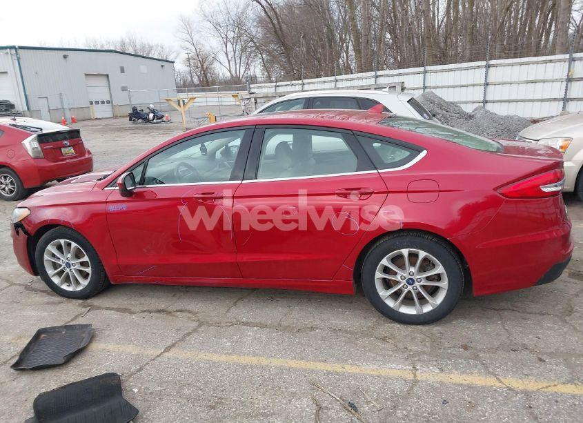 Photo 15 of 2020 Ford Fusion SE (VIN 3FA6P0HD4LR109679)