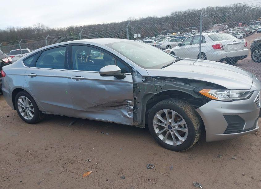 Photo 14 of 2020 Ford Fusion SE (VIN 3FA6P0HD4LR164987)