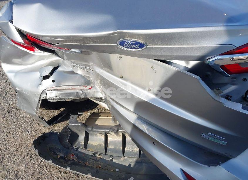 Photo 18 of 2020 Ford Fusion SE (VIN 3FA6P0HD4LR184303)