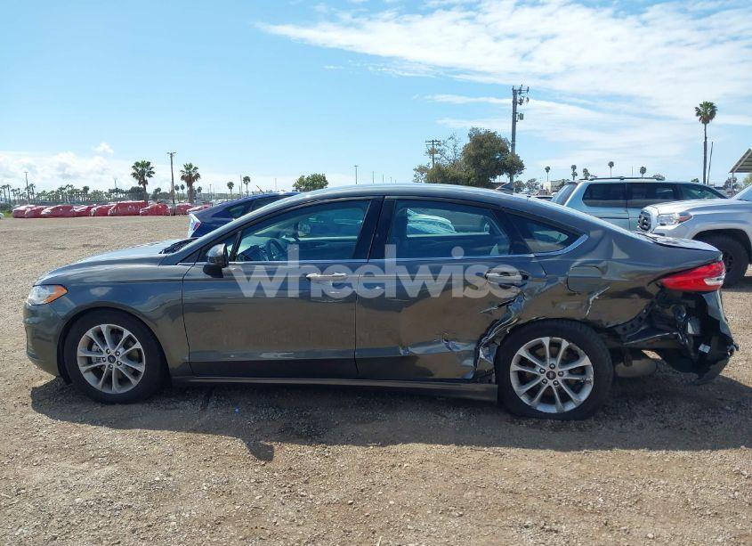 Photo 14 of 2020 Ford Fusion SE (VIN 3FA6P0HD4LR231507)