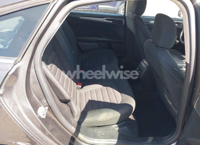 Photo 8 of 2020 Ford Fusion SE (VIN 3FA6P0HD4LR231507)