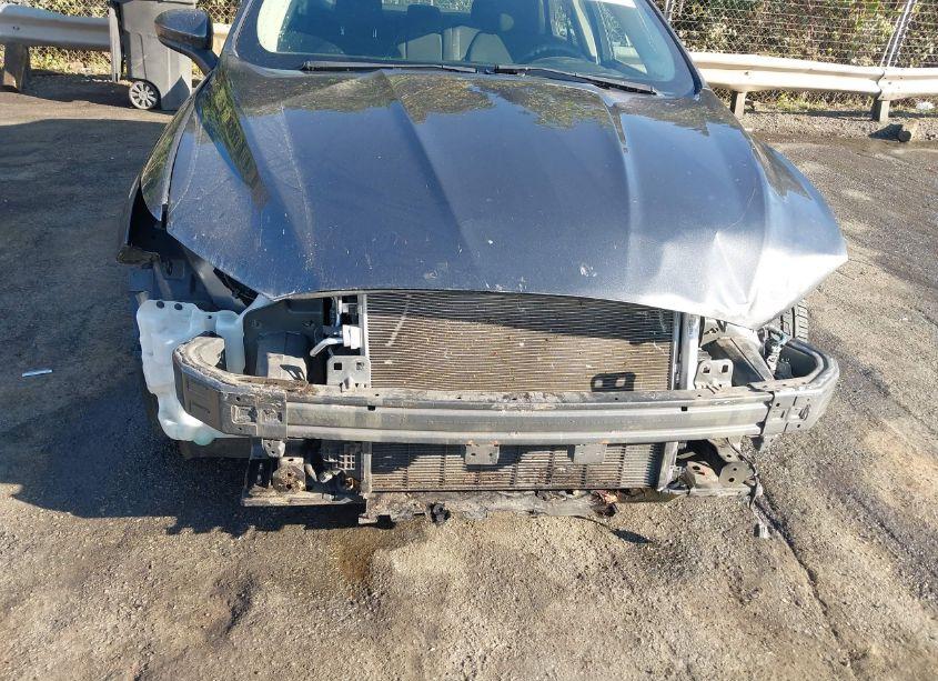 Photo 6 of 2020 Ford Fusion SE (VIN 3FA6P0HD4LR257797)