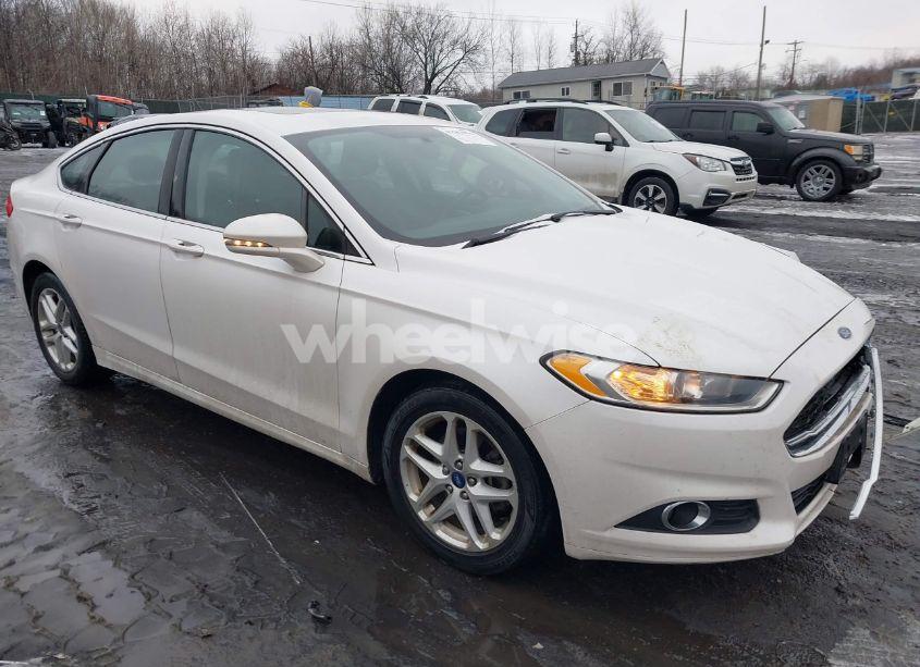 2014 Ford Fusion SE (VIN 3FA6P0HD5ER106003) main photo