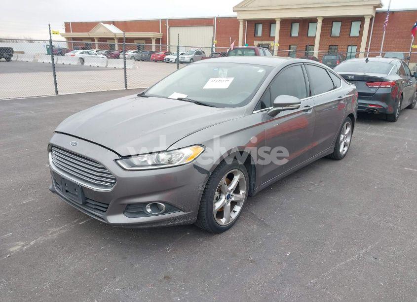 Photo 2 of 2014 Ford Fusion SE (VIN 3FA6P0HD5ER149594)