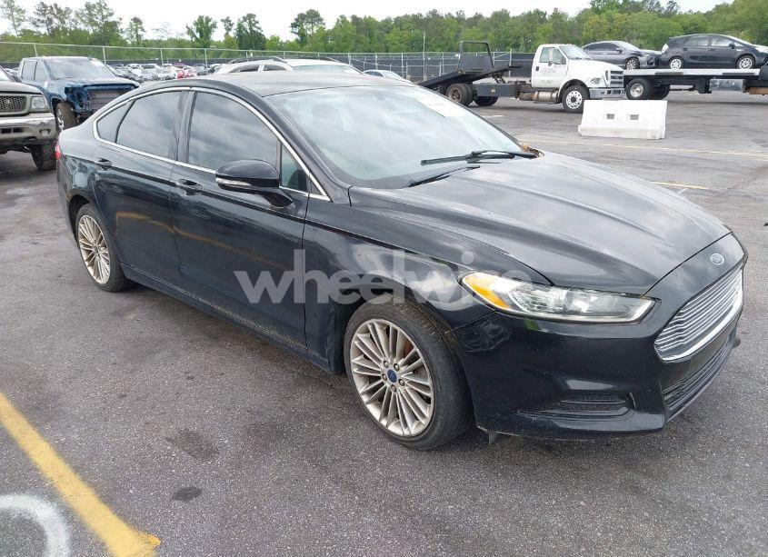 2014 Ford Fusion SE (VIN 3FA6P0HD5ER182028) main photo