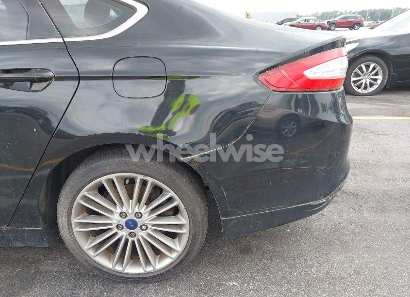 Photo 12 of 2014 Ford Fusion SE (VIN 3FA6P0HD5ER182028)