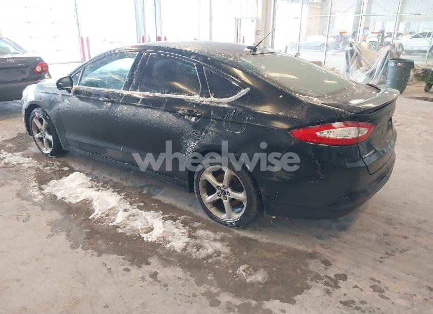 Photo 3 of 2014 Ford Fusion SE (VIN 3FA6P0HD5ER182126)