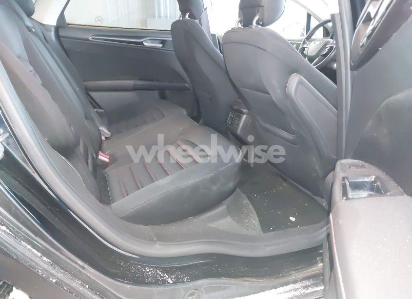 Photo 8 of 2014 Ford Fusion SE (VIN 3FA6P0HD5ER182126)