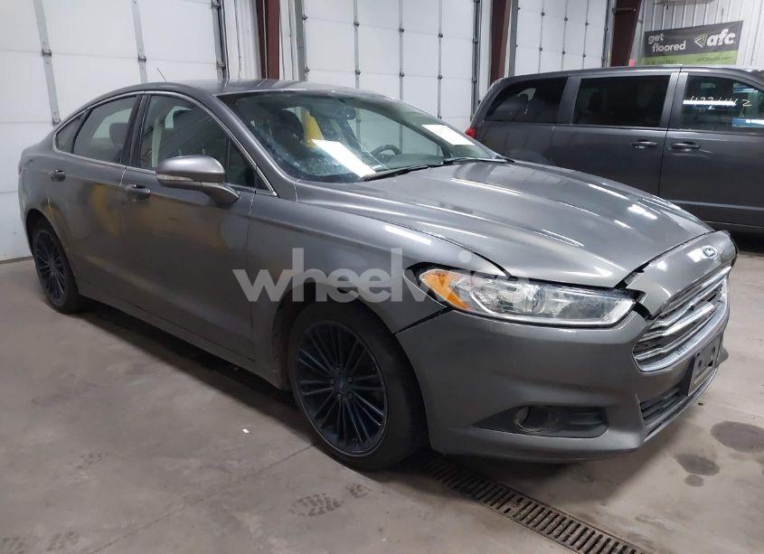 2014 Ford Fusion SE (VIN 3FA6P0HD5ER202732) main photo