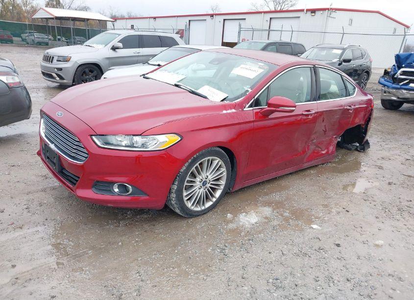 Photo 2 of 2014 Ford Fusion SE (VIN 3FA6P0HD5ER275387)