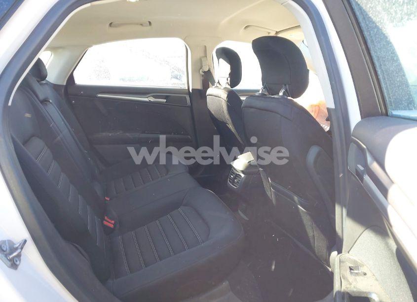 Photo 8 of 2014 Ford Fusion SE (VIN 3FA6P0HD5ER282730)