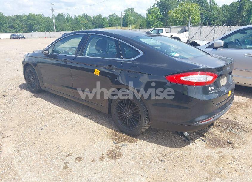 Photo 3 of 2014 Ford Fusion SE (VIN 3FA6P0HD5ER311935)