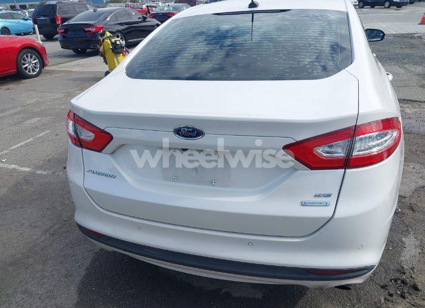 Photo 16 of 2014 Ford Fusion SE (VIN 3FA6P0HD5ER317203)