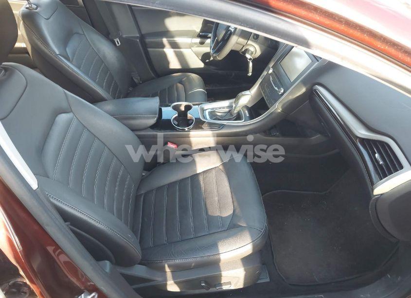 Photo 5 of 2015 Ford Fusion SE (VIN 3FA6P0HD5FR126169)