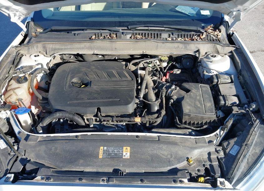 Photo 10 of 2015 Ford Fusion SE (VIN 3FA6P0HD5FR139259)