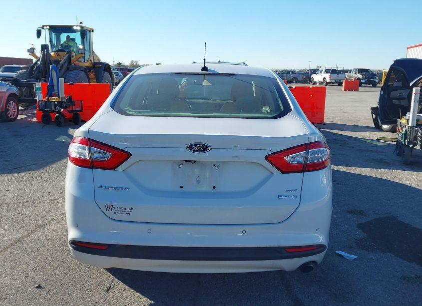 Photo 16 of 2015 Ford Fusion SE (VIN 3FA6P0HD5FR139259)