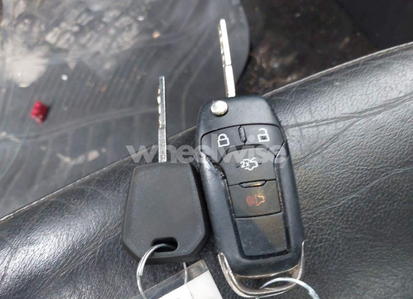 Photo 11 of 2015 Ford Fusion SE (VIN 3FA6P0HD5FR197842)