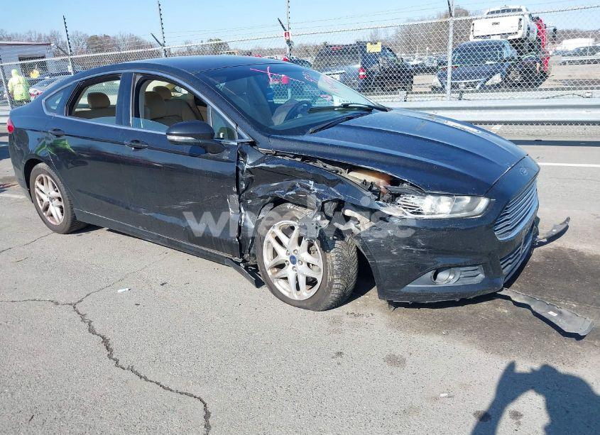 2015 Ford Fusion SE (VIN 3FA6P0HD5FR228877) main photo