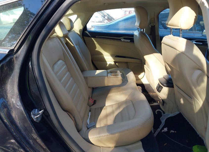 Photo 8 of 2015 Ford Fusion SE (VIN 3FA6P0HD5FR229026)