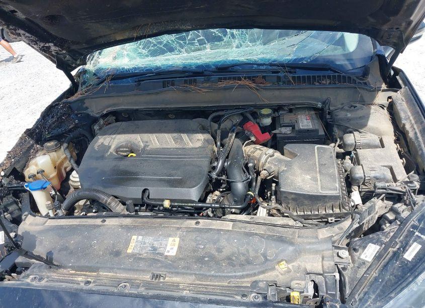 Photo 10 of 2015 Ford Fusion SE (VIN 3FA6P0HD5FR230502)