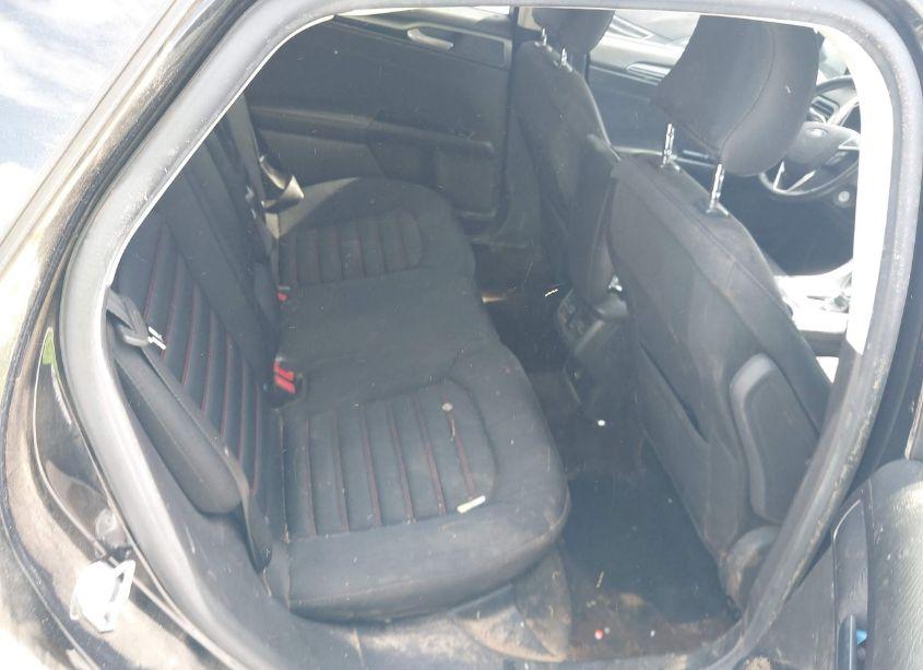 Photo 8 of 2015 Ford Fusion SE (VIN 3FA6P0HD5FR230502)