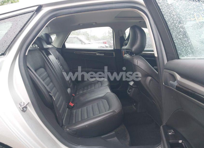 Photo 8 of 2015 Ford Fusion SE (VIN 3FA6P0HD5FR252340)