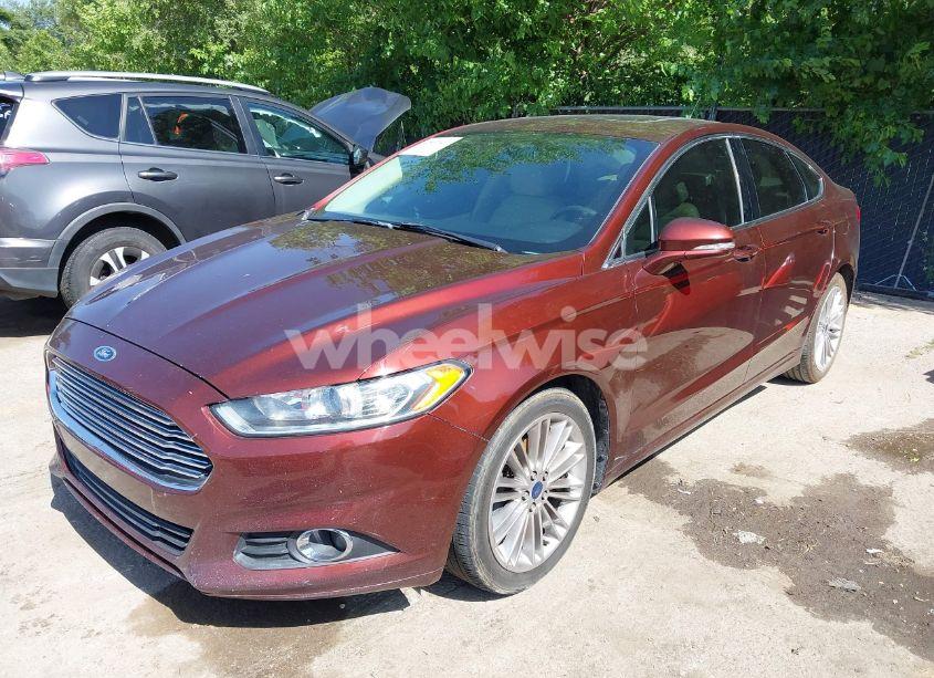 Photo 2 of 2015 Ford Fusion SE (VIN 3FA6P0HD5FR274273)