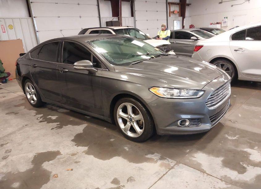 2015 Ford Fusion SE (VIN 3FA6P0HD5FR304694) main photo