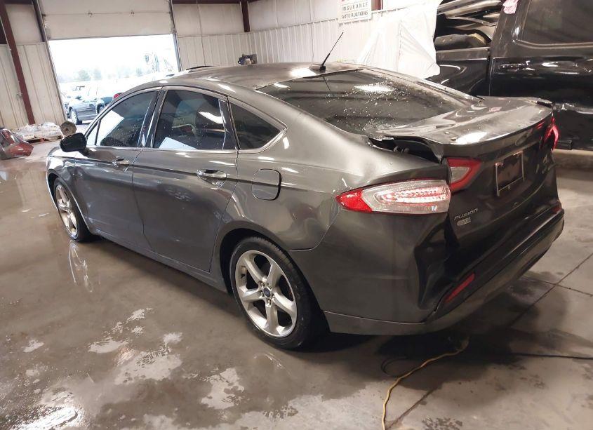 Photo 3 of 2015 Ford Fusion SE (VIN 3FA6P0HD5FR304694)