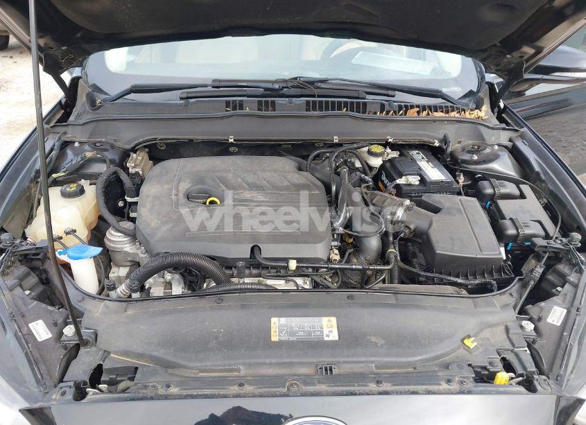 Photo 10 of 2016 Ford Fusion SE (VIN 3FA6P0HD5GR101581)