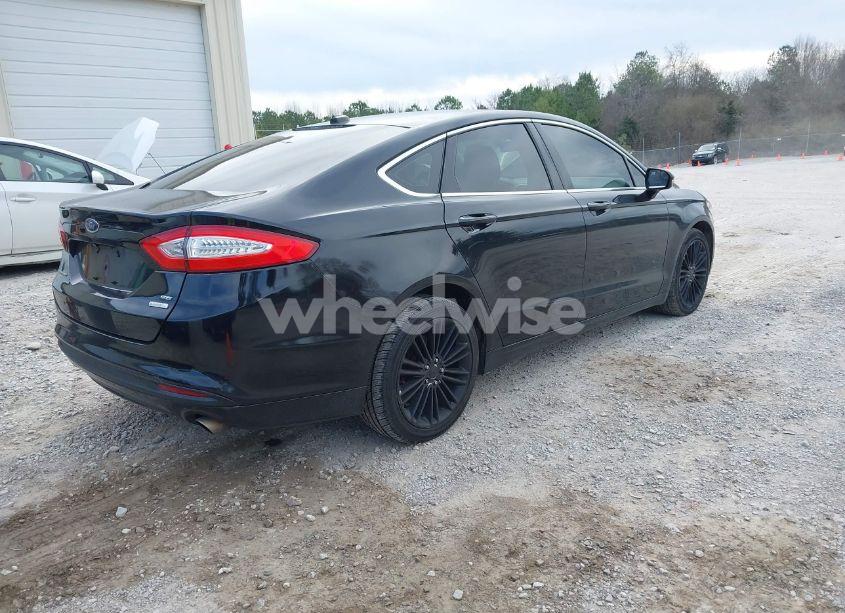 Photo 4 of 2016 Ford Fusion SE (VIN 3FA6P0HD5GR101581)