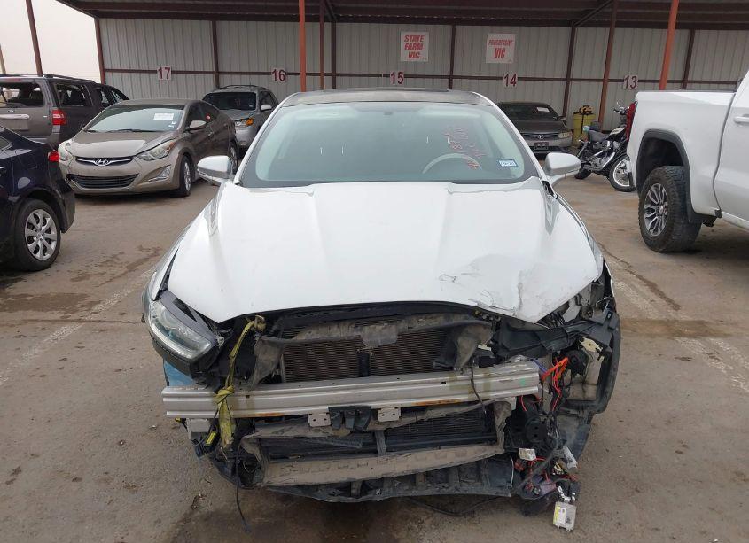 Photo 12 of 2016 Ford Fusion SE (VIN 3FA6P0HD5GR112404)