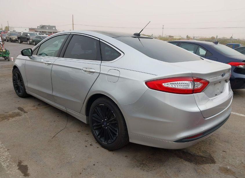 Photo 3 of 2016 Ford Fusion SE (VIN 3FA6P0HD5GR112404)