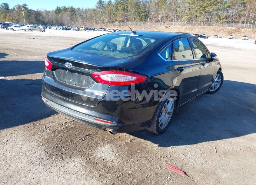 Photo 4 of 2016 Ford Fusion SE (VIN 3FA6P0HD5GR147248)