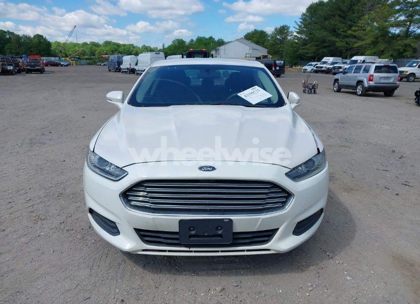 Photo 12 of 2016 Ford Fusion SE (VIN 3FA6P0HD5GR172506)