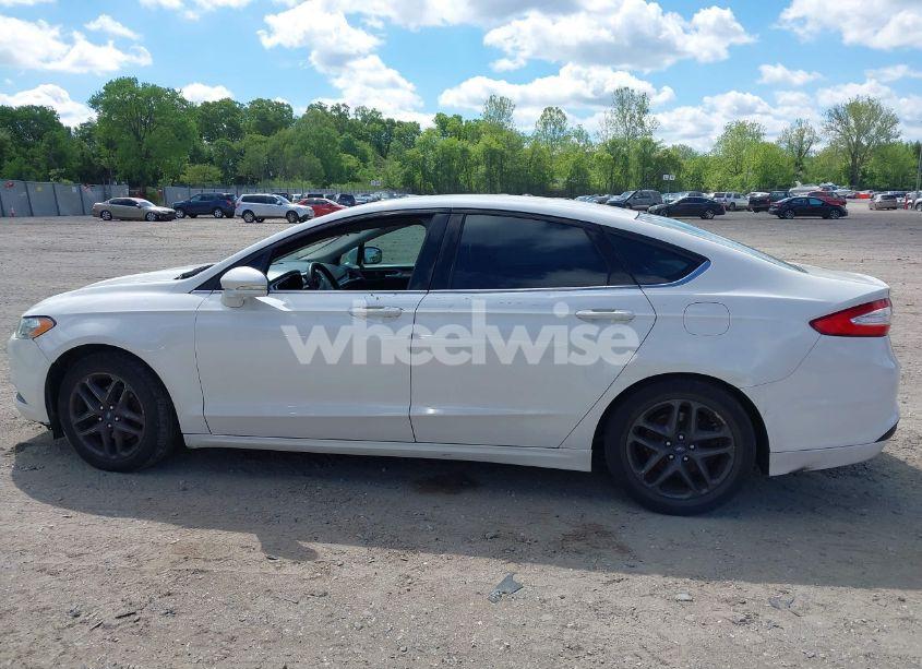 Photo 14 of 2016 Ford Fusion SE (VIN 3FA6P0HD5GR172506)