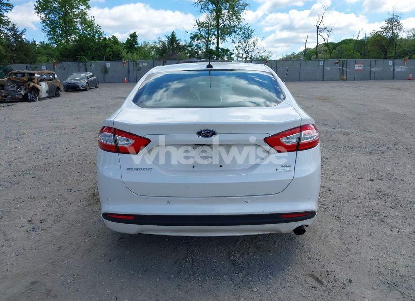 Photo 16 of 2016 Ford Fusion SE (VIN 3FA6P0HD5GR172506)