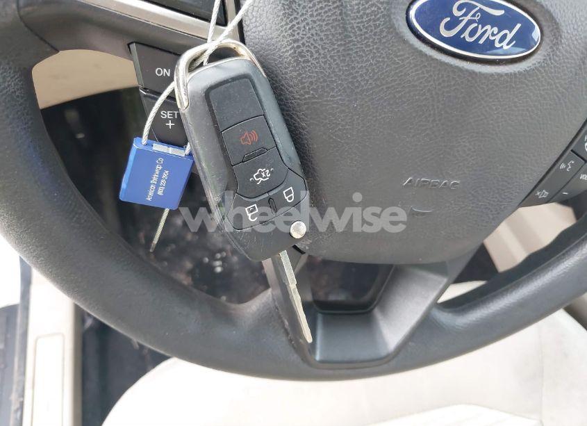 Photo 11 of 2016 Ford Fusion SE (VIN 3FA6P0HD5GR187359)