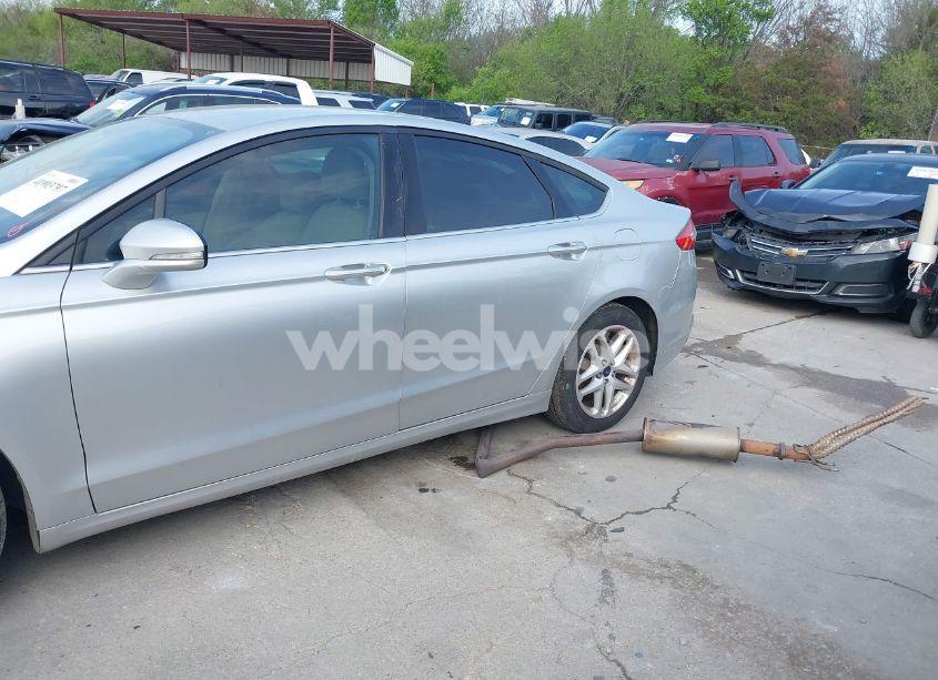 Photo 6 of 2016 Ford Fusion SE (VIN 3FA6P0HD5GR187359)