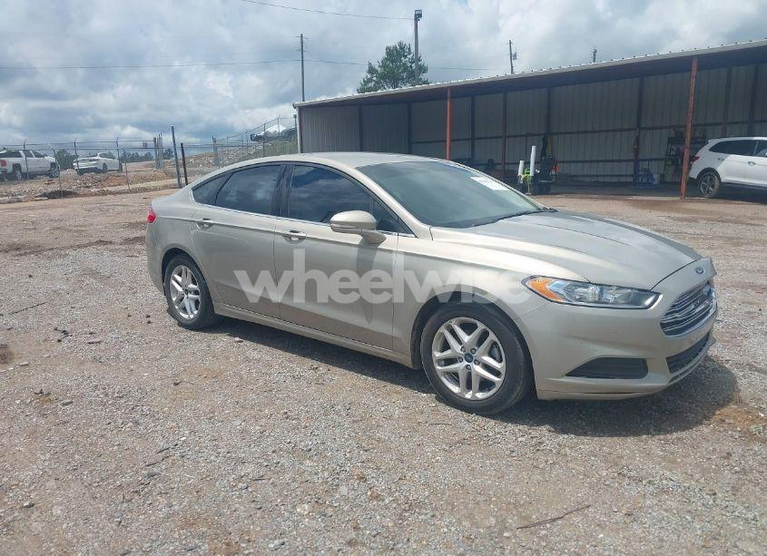 2016 Ford Fusion SE (VIN 3FA6P0HD5GR190259) main photo