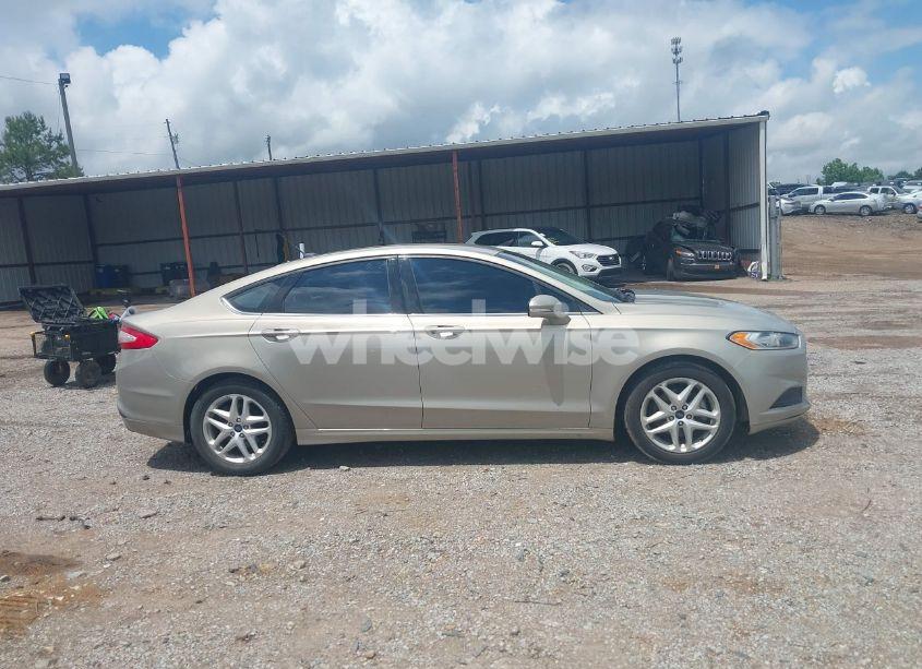 Photo 13 of 2016 Ford Fusion SE (VIN 3FA6P0HD5GR190259)