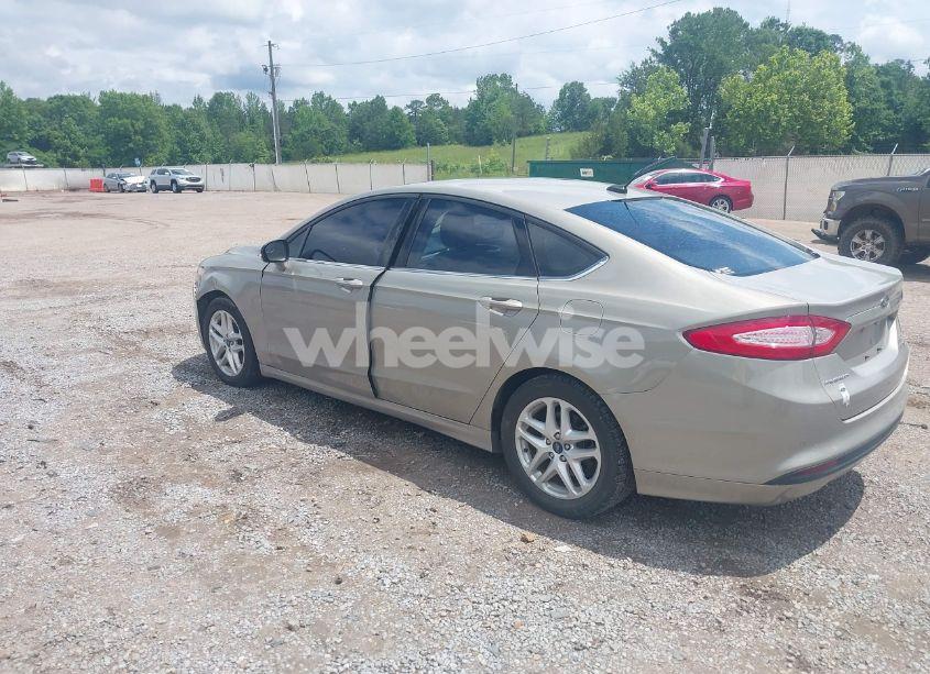 Photo 3 of 2016 Ford Fusion SE (VIN 3FA6P0HD5GR190259)