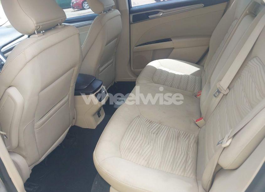 Photo 8 of 2016 Ford Fusion SE (VIN 3FA6P0HD5GR190259)