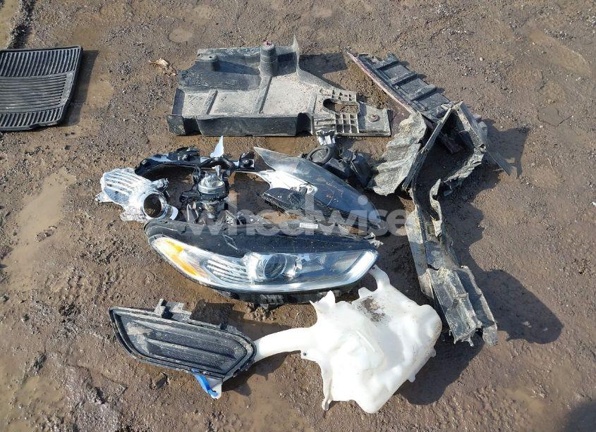 Photo 12 of 2016 Ford Fusion SE (VIN 3FA6P0HD5GR222921)