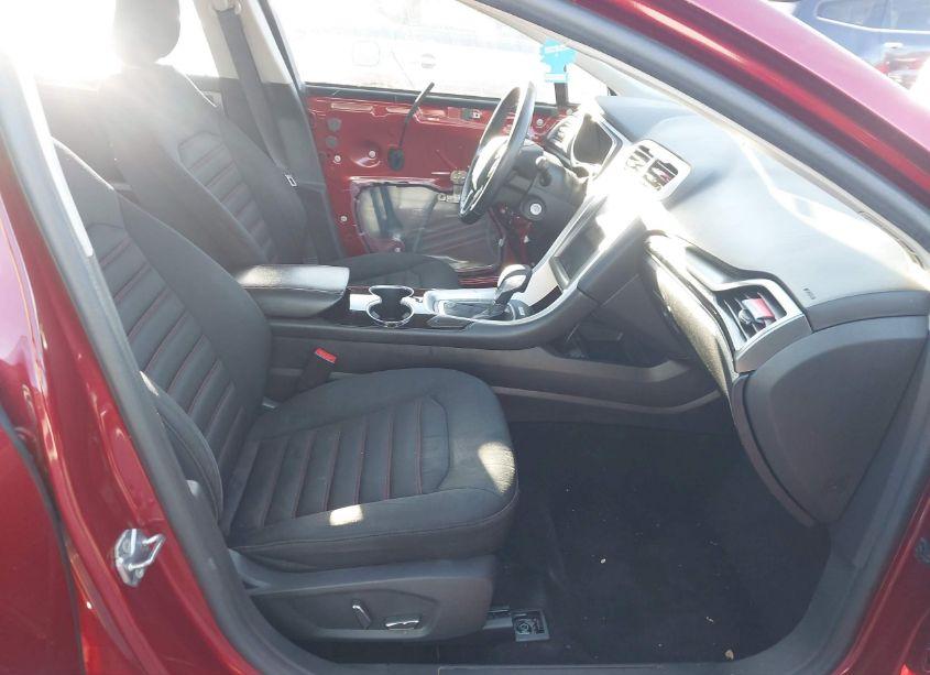 Photo 5 of 2016 Ford Fusion SE (VIN 3FA6P0HD5GR255594)